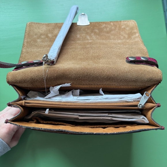 Patricia Nash $179 Crossbody Wristlet Purse - Picture 3 of 6